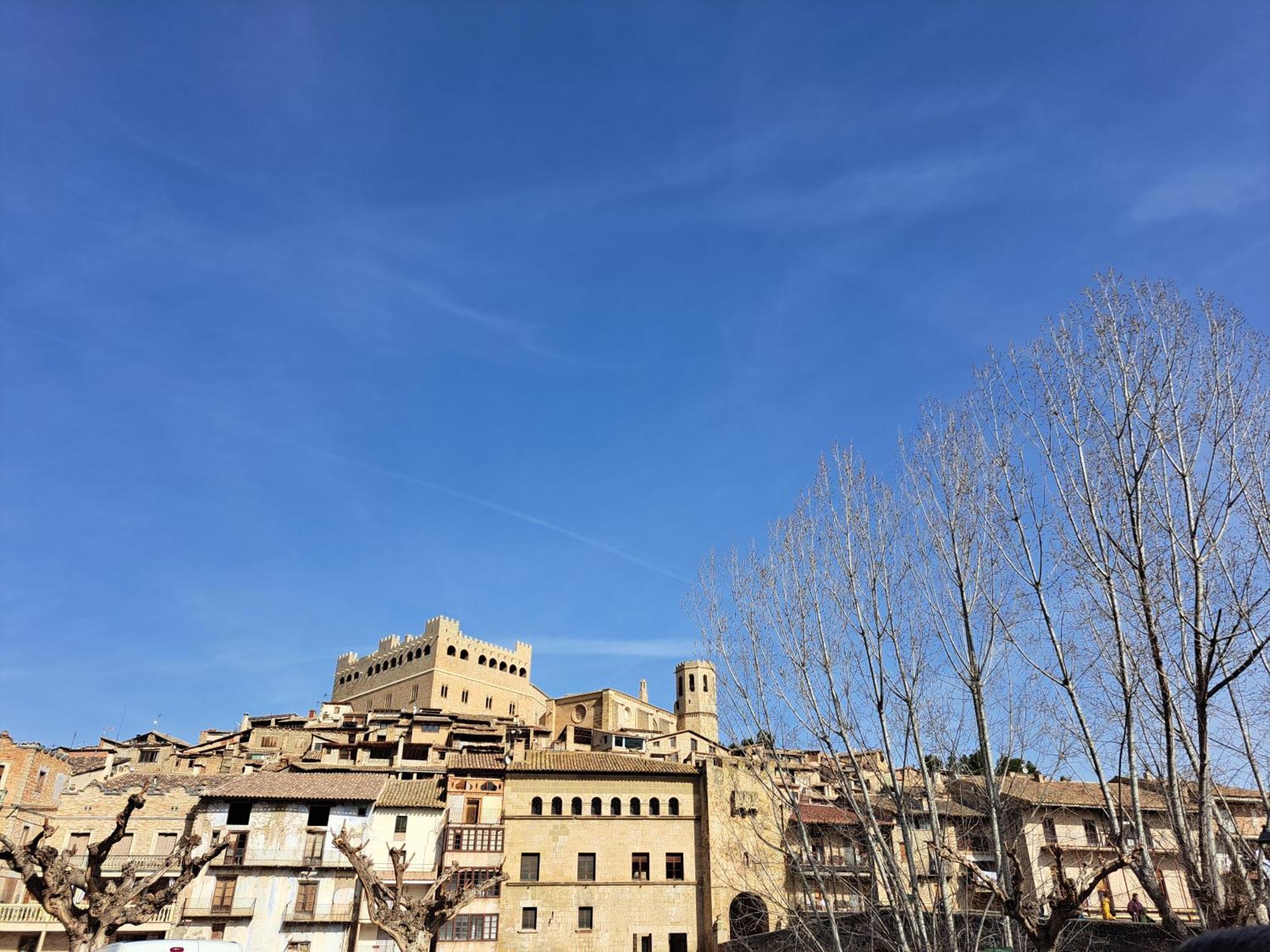 Apartamento Torre Sancho Valderrobres Luaran gambar